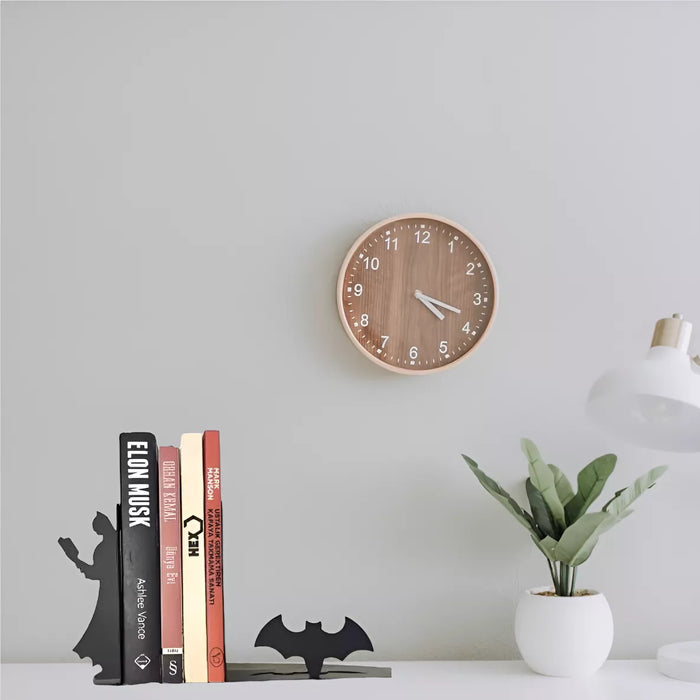 Sujeta Libros, Modelo Batman