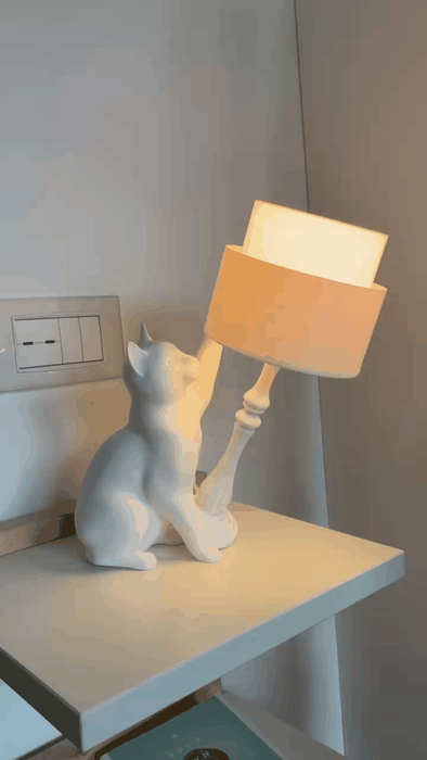La lámpara de gravedad "Naughty Cat"