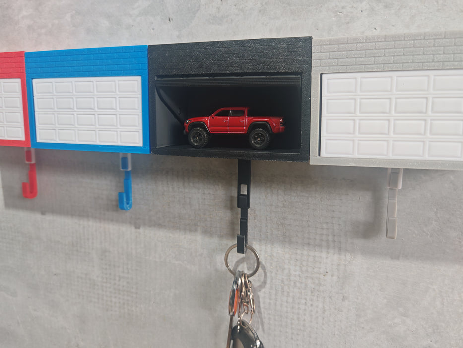 Llavero para garaje con puerta que se abre