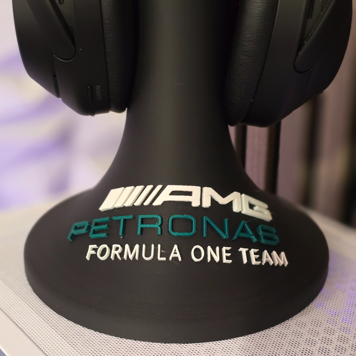 Soporte para auriculares con el logotipo del equipo de Fórmula 1