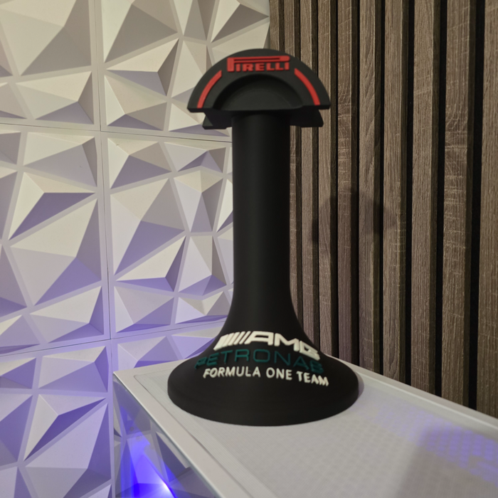 Soporte para auriculares con el logotipo del equipo de Fórmula 1