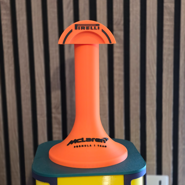 Soporte para auriculares con el logotipo del equipo de Fórmula 1