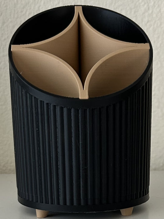 Organizador de Brochas de Maquillaje – Soporte Compacto y Elegante