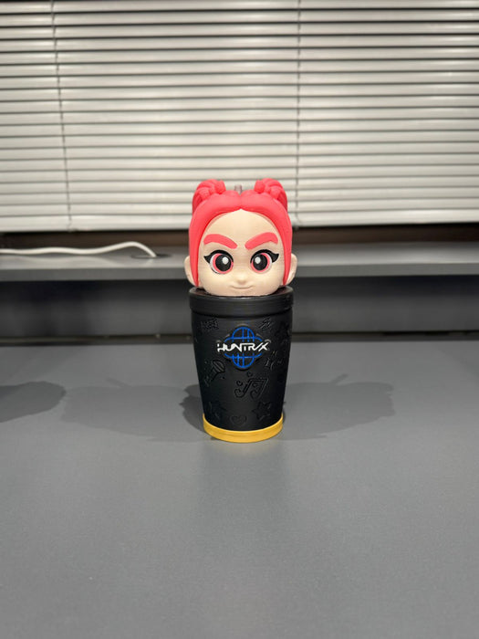 GUERRERAS K-POP + Microfono de HUNTRIX