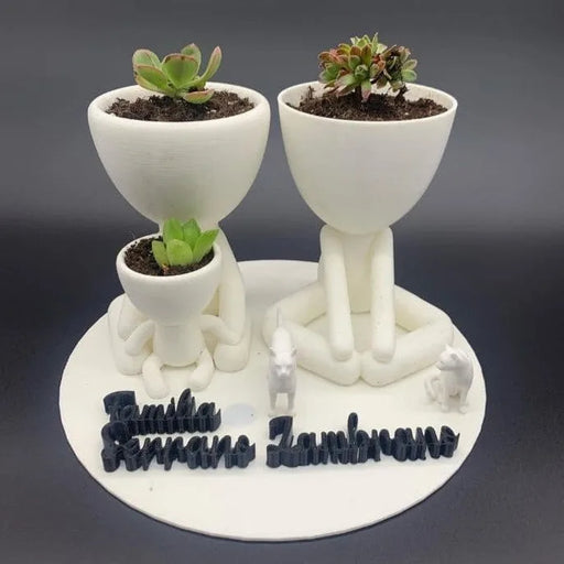 Maceta Familia 3 integrantes Sentados impreso en 3D Chile - Figura decorativa personalizada impresa en 3D