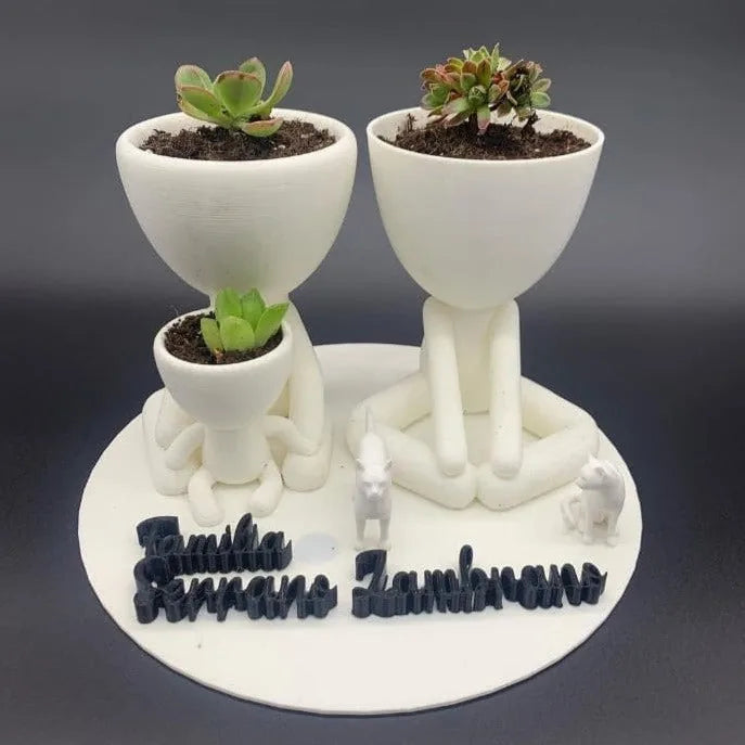 Maceta Familia 3 integrantes Sentados impreso en 3D Chile - Figura decorativa personalizada impresa en 3D