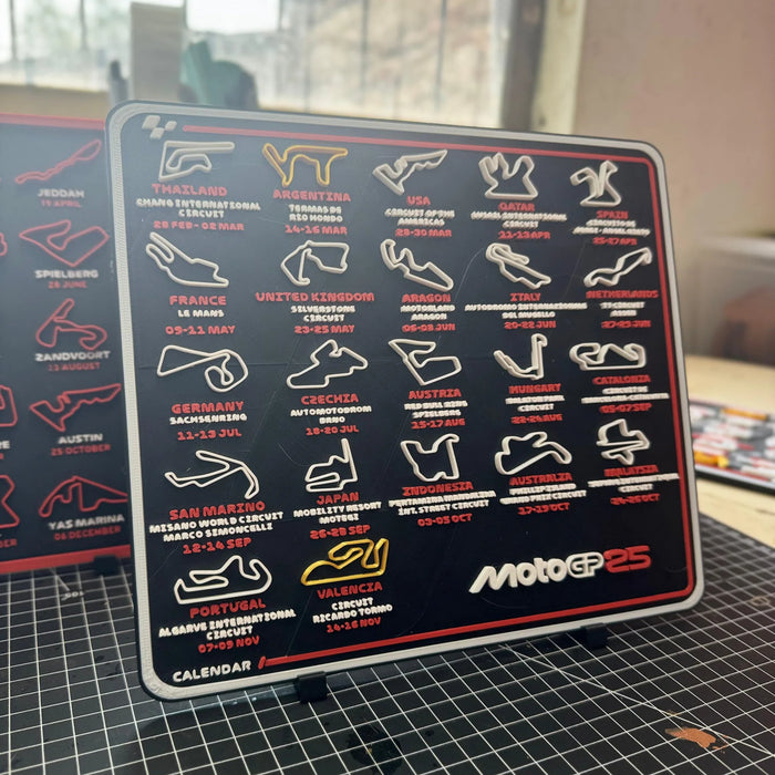 Calendario Moto GP impreso en 3D Chile - Figura decorativa personalizada impresa en 3D