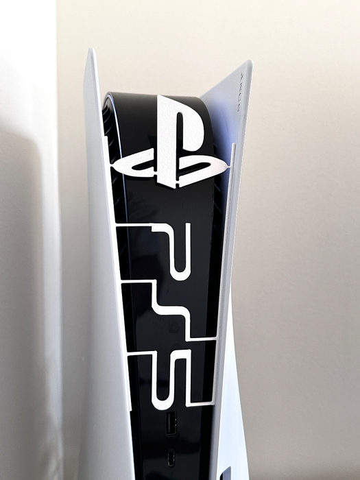 Cover frontal con logo para PS5 impresa en 3D